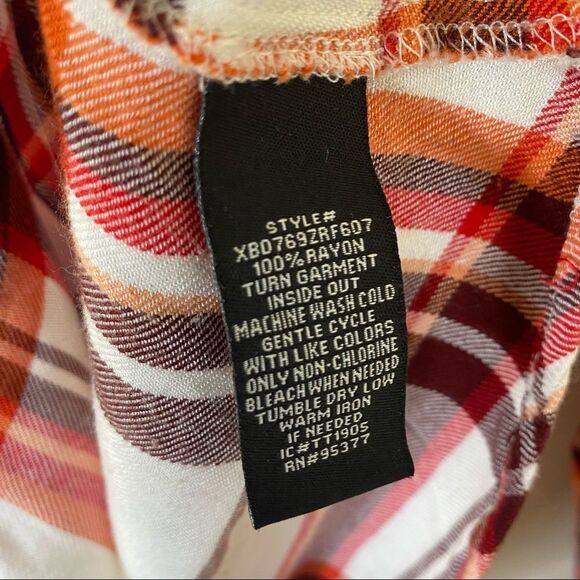 Sanctuary Plaid Button Front Shirt Sz M - Picture 6 of 6
